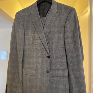 Hugo Boss 3 Piece Suit